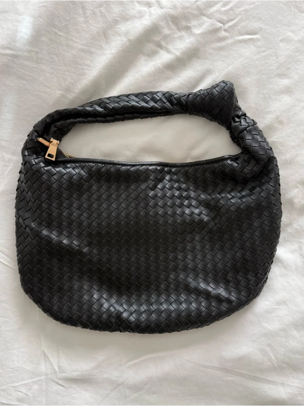 NWOT woven bag - Picture 2 of 6